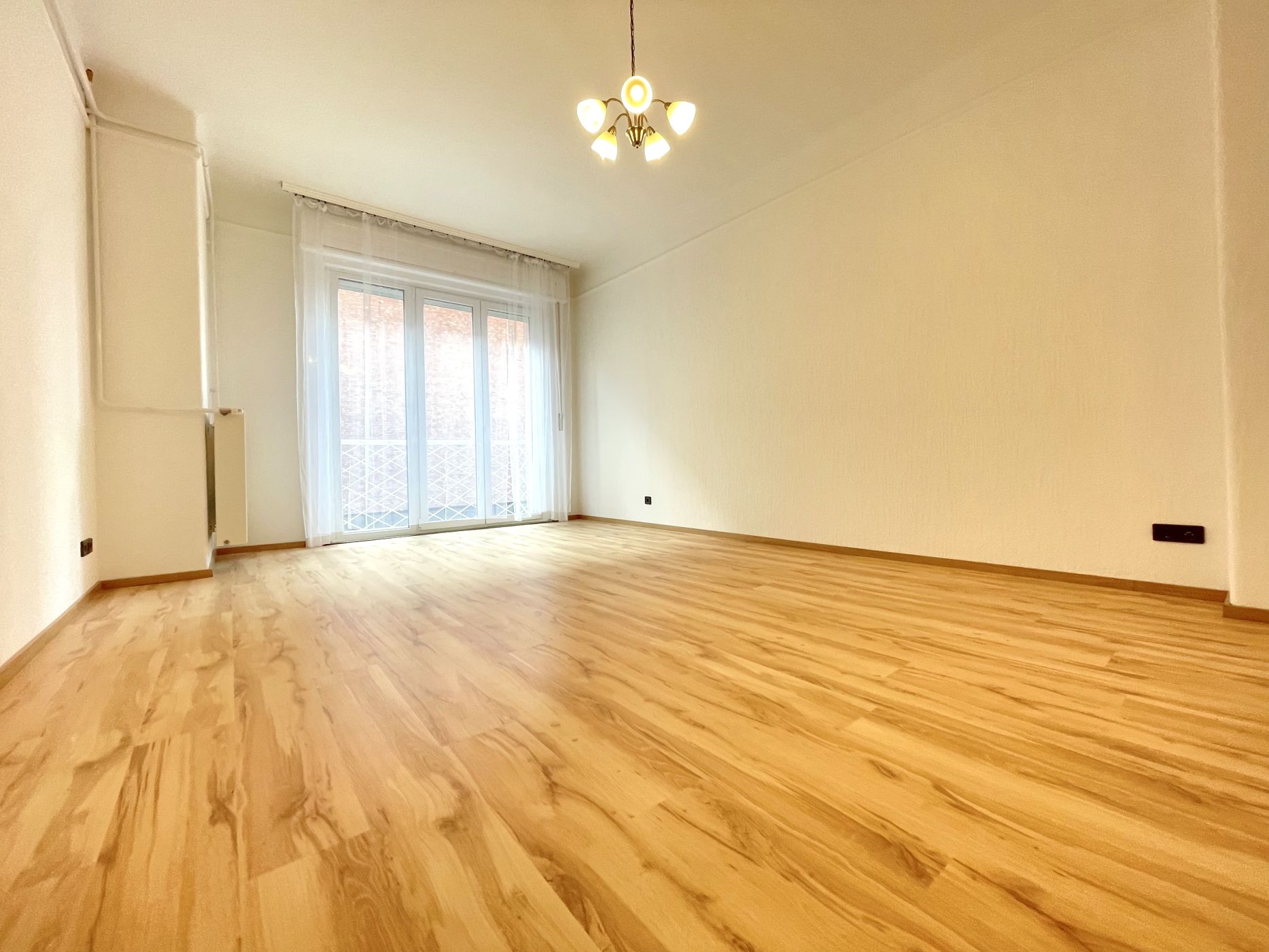 Háromhálószobás lakás a Duna közelében