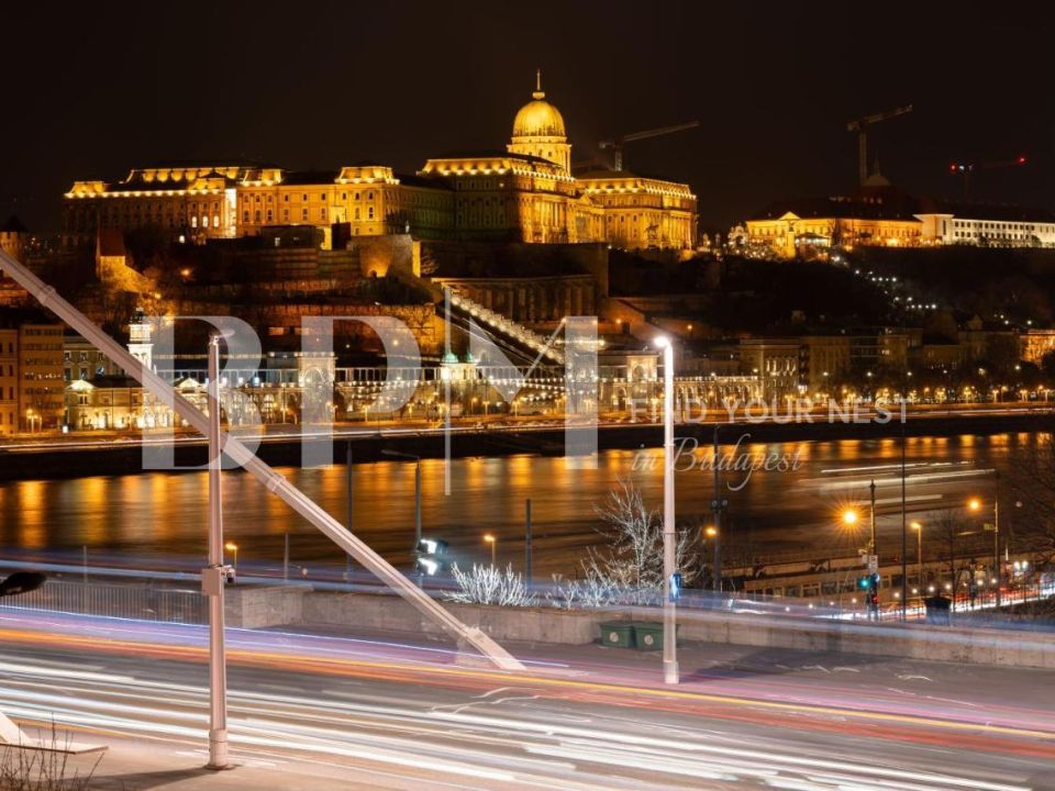Exkluzív panorámás lakás