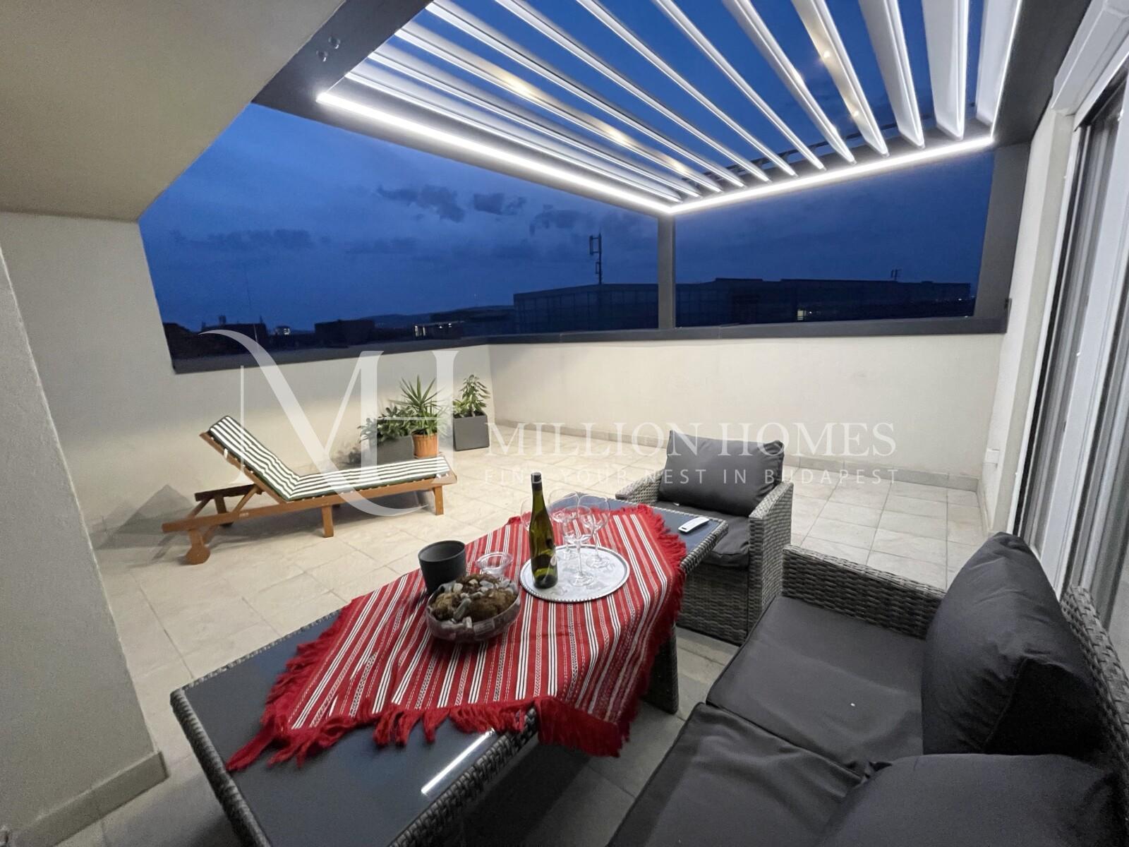 Exkluzív pesti penthouse a Duna közelében
